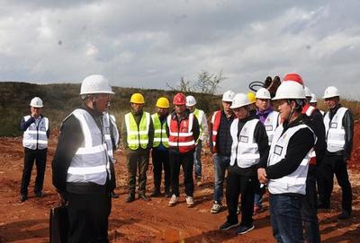 麒麟區考察團到富源縣調研風電項目建設情況