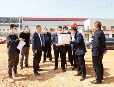 黃進到大龍開發(fā)區(qū)調(diào)研督導(dǎo)項目建設(shè)及生態(tài)環(huán)保、安全生產(chǎn)工作